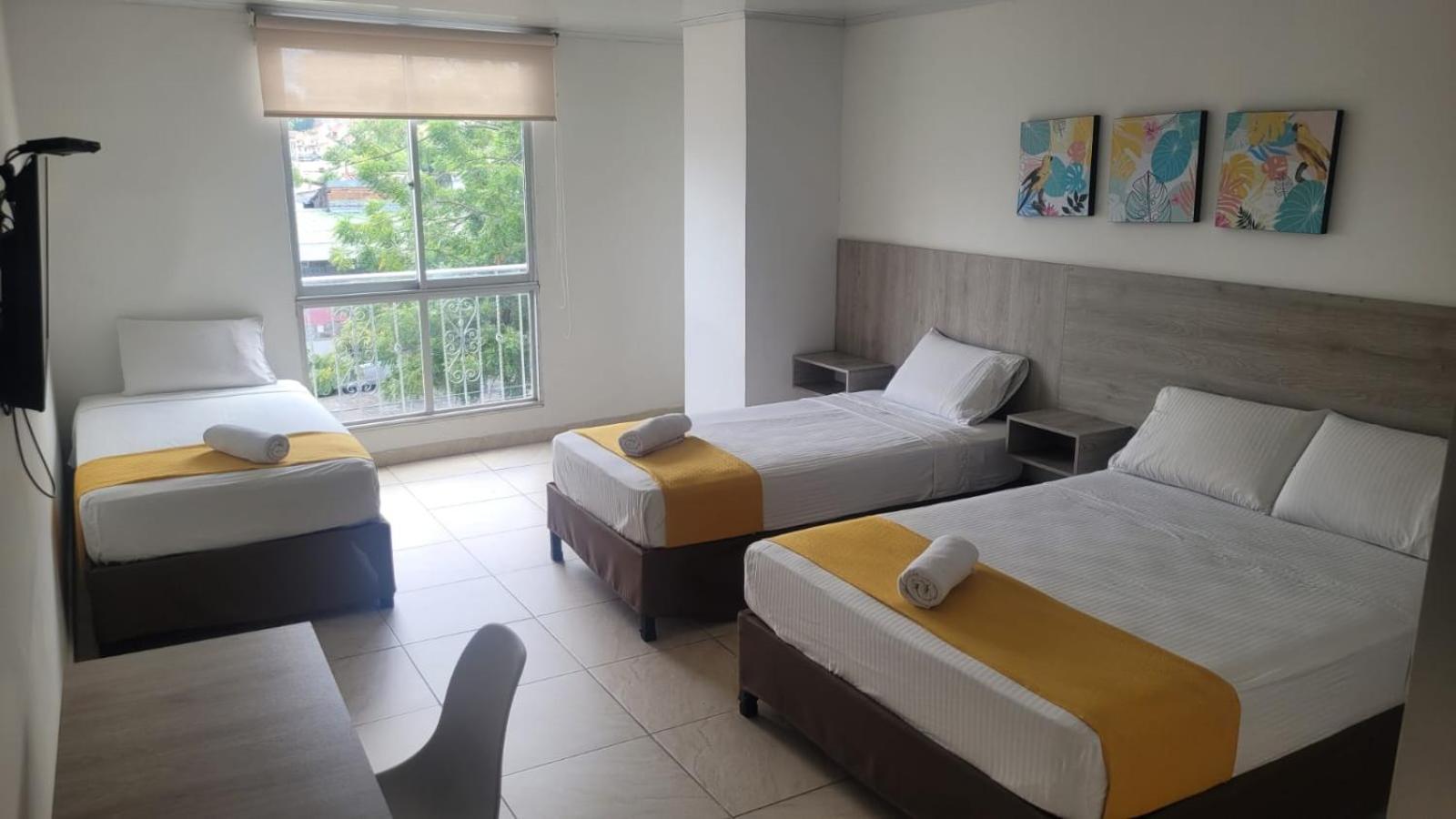 Hotel Inara Girardot Esterno foto